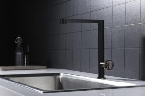 MONOMANDO COCINA OLIMPO NEGRO ORO ROSA